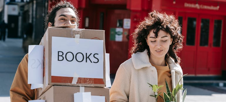 couple moving their items, moving in with a partner